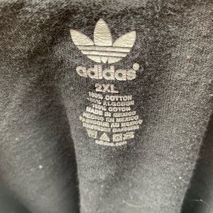 Adidas T-shirt